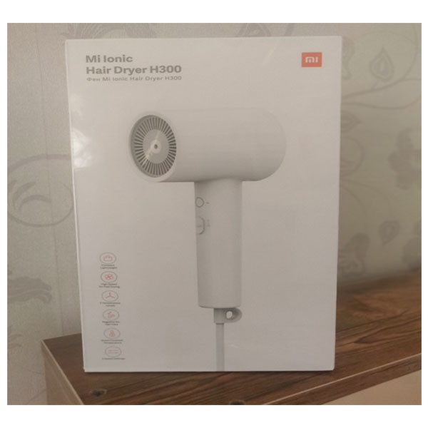 سشوار حرفهای 1600 وات شیائومی مدل Mi Ionic Hair Dryer H300، موتور DC، وزن 508 گرم، دارای سری متمرکزکننده باریک با ویژگی صافکنندگی، حجمدهندگی، با قابلیت باد سرد