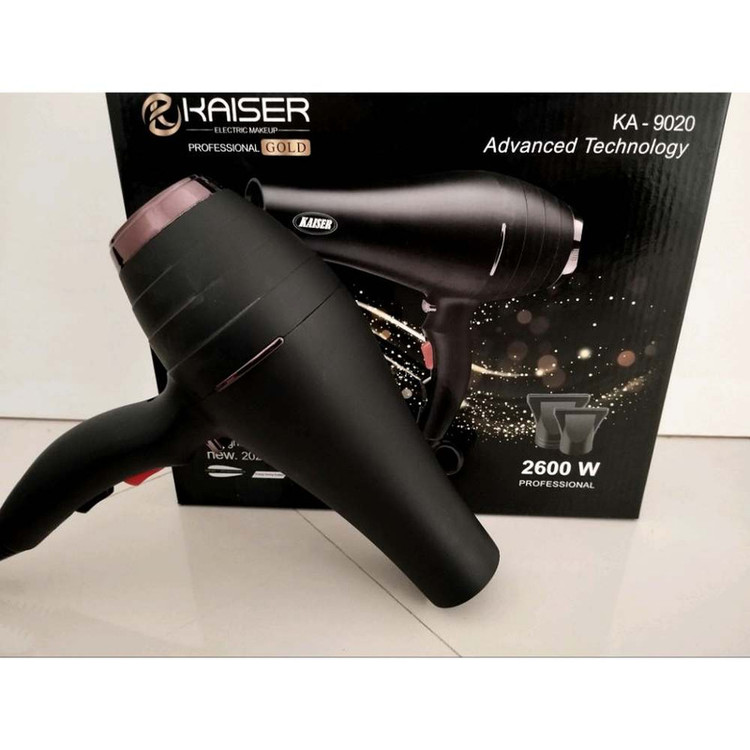 سشوار حرفهای 2600 وات کایسر مدل High Powerful Turbo با موتور AC، تنظیم دما و سرعت سه حالته، دو سری متمرکزکننده هوا، المنت تیتانیوم زیگزاگی، کابل 2 متری OFC، وزن 600 گرم