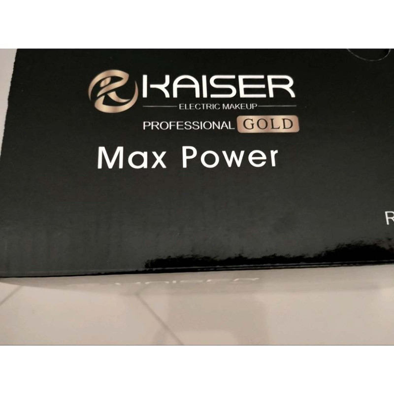 سشوار حرفهای 2600 وات کایسر مدل High Powerful Turbo با موتور AC، تنظیم دما و سرعت سه حالته، دو سری متمرکزکننده هوا، المنت تیتانیوم زیگزاگی، کابل 2 متری OFC، وزن 600 گرم