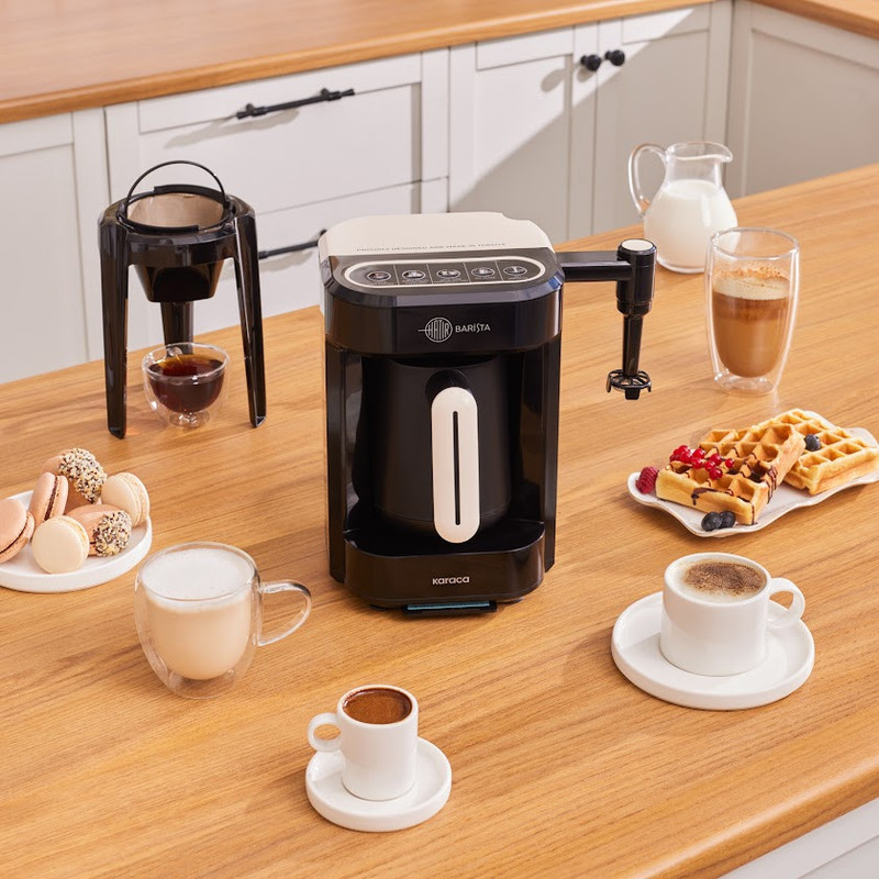 قهوهساز کاراجا مدل Barista Türk، ظرفیت دمآوری پنج فنجان با فیلتر الیافی، دارای کف ساز شیر
