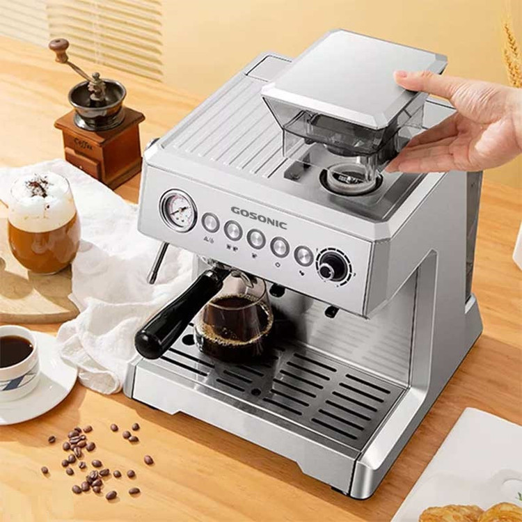 اسپرسوساز 2300 میلیلیتری گوسونیک مدل GEM-880، با مصرف دانه قهوه، مناسب تهیه اسپرسو، کافه لاته، کاپوچینو، ماکیاتو و امریکانو، دارای 1 عدد نازل قهوه، سیستم گرم کردن فنجان، مکانیزم نظافت خودکار، سینی چکهگیر، تنظیم میزان بخاردهی