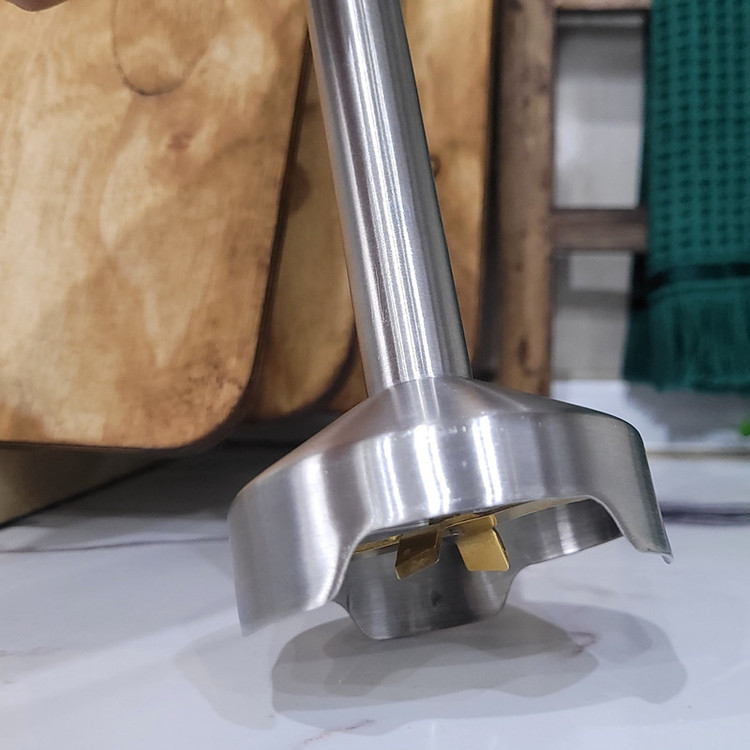 گوشت کوب برقی 1000 وات کاراکال مدل CR-8046