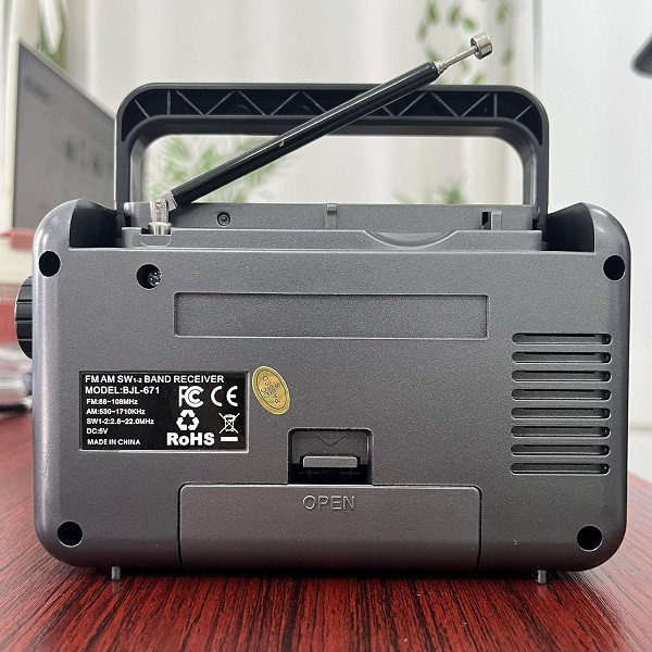 رادیو FM/AM/SW1/SW2 بایجیالی مدل L-671 دارای درگاه ارتباط شارژ Type c