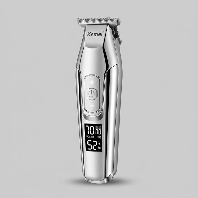 ماشین اصلاح موی سر و صورت کیمی مدل KM-5027 Professional با تیغه تیتانیوم پیشرفته، باتری لیتیوم یون 1400 میلیآمپر، شارژ تایپسی، طراحی ارگونومیک و قابلیت استفاده خشک و مرطوب