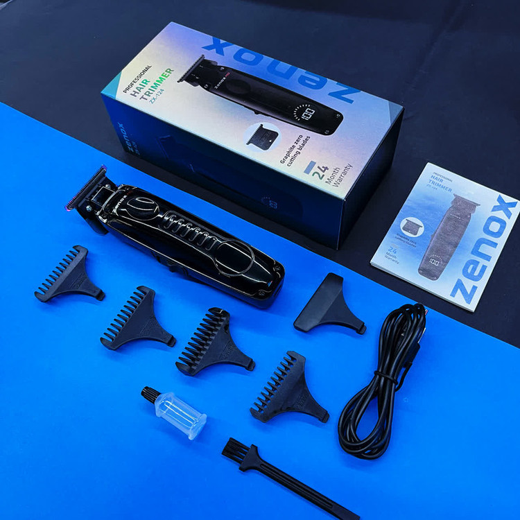 ماشین اصلاح موی صورت و بدن زیناکس مدل ZX-124 با تیغه کربن استیل، قابلیت اصلاح صفر و خط زن، نمایشگر شارژ، استفاده خشک و مرطوب، شارژ سریع با کابل USB، شانه اصلاح 1 تا 4 میلیمتر