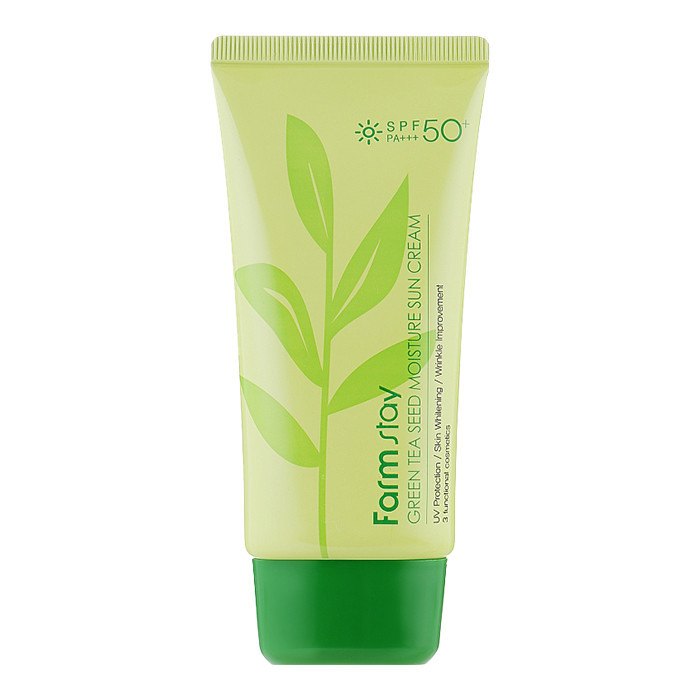 کرم ضد آفتاب بدون رنگ فارم استی SPF 50 مدل چای سبز مناسب پوستهای چرب و مختلط حجم 70 میلیلیتر