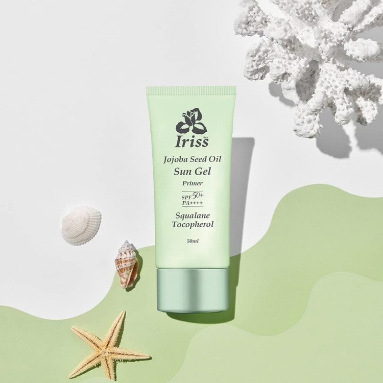 ژل ضد آفتاب بی رنگ صورت آیریس آس SPF 50 مدل JOJOBA SEED OIL محافظ UVA ،UVB و PA++++، ضد حساسیت، ضد چروک و ضد پیری، مناسب برای انواع پوست حجم 50 میلیلیتر