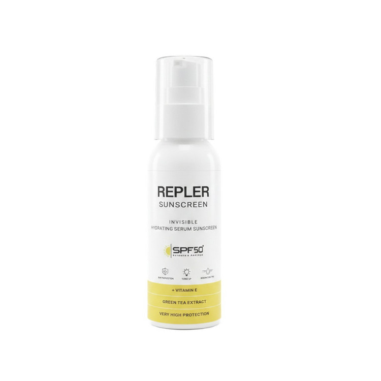 کرم ضدآفتاب بیرنگ صورت رپلر SPF 50 مدل ویتامین E محافظ UVA/UVB مناسب برای انواع پوست حجم 50 میلیلیتر