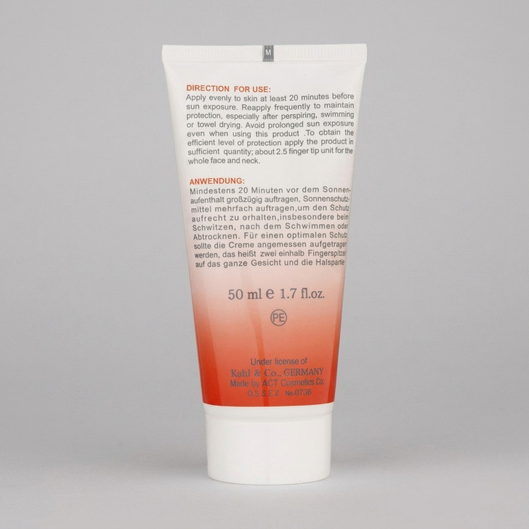 کرم ضد آفتاب مای مدل Extreme Protection حجم 50 میلیلیتر با SPF 60 و با خاصیت مات، مناسب پوست خشک و محافظت در برابر اشعه UVB، مناسب گردن