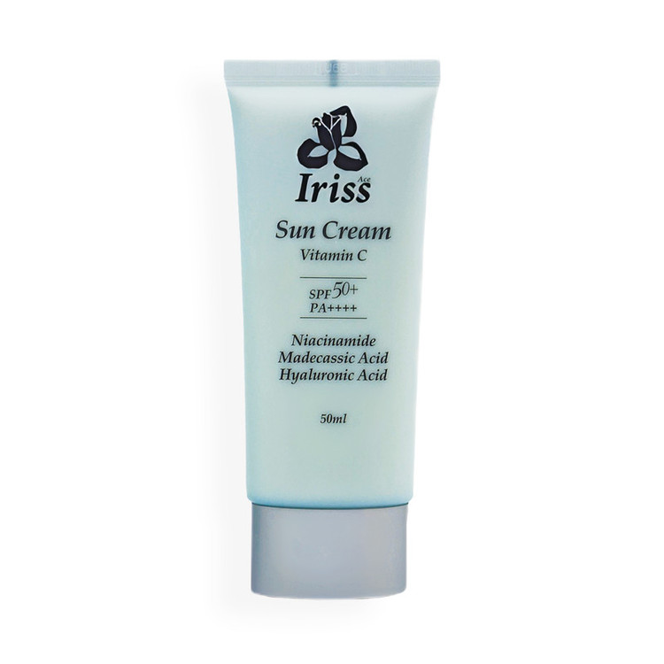 کرم ضد آفتاب بی رنگ صورت آیریس آس SPF 50 مدل VITAMIN C محافظ UVA ،UVB و PA++++، ضد حساسیت، ضد چروک و ضد پیری، مناسب برای انواع پوست حجم 50 میلیلیتر