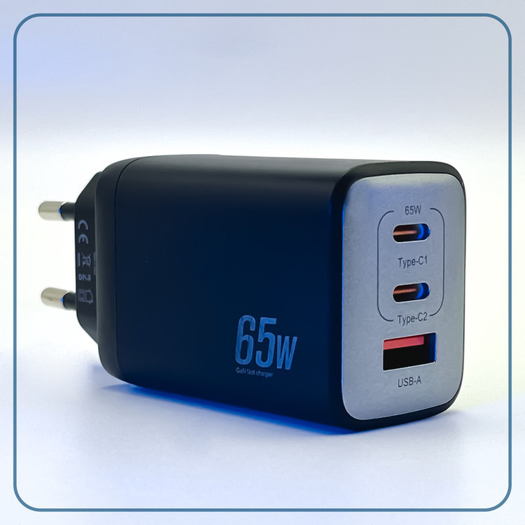 شارژر دیواری 65 وات 3 پورت وونک مدل PD65w به همراه کابل USB-C