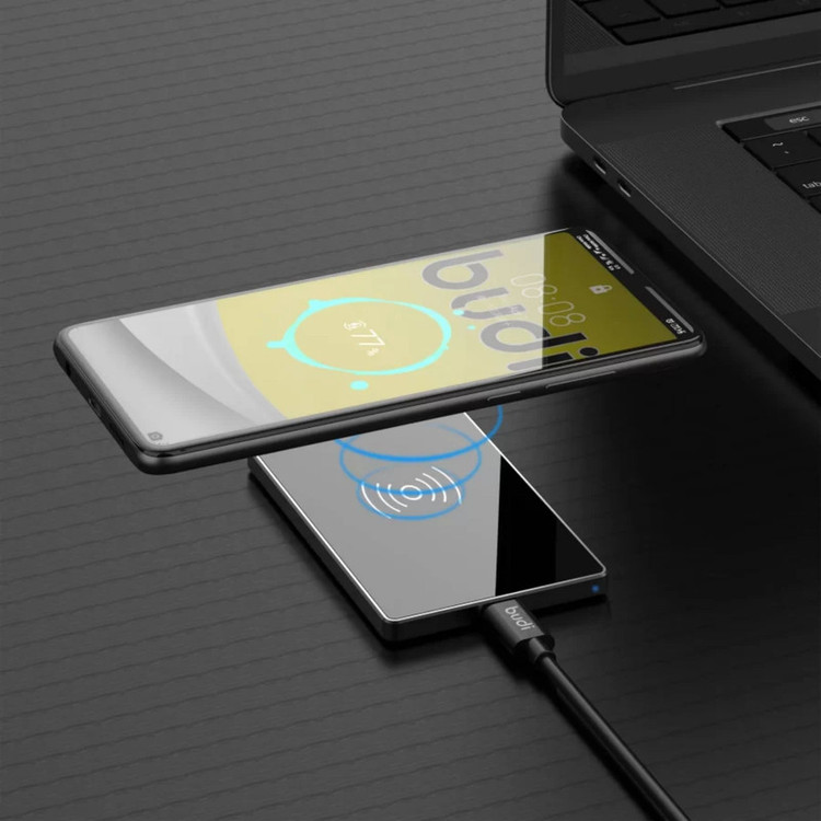 شارژر بیسیم 15 وات بودی مدل M8J3300B به همراه کابل USB-C و مبدل USB-C به USB-A