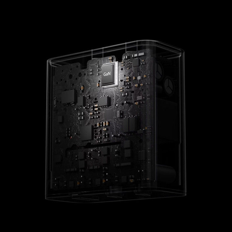 شارژر دیواری 140 وات سه پورت ناتینگ مدل CMF Power 140W GaN به همراه کابل USB-C طول 1.5 متر