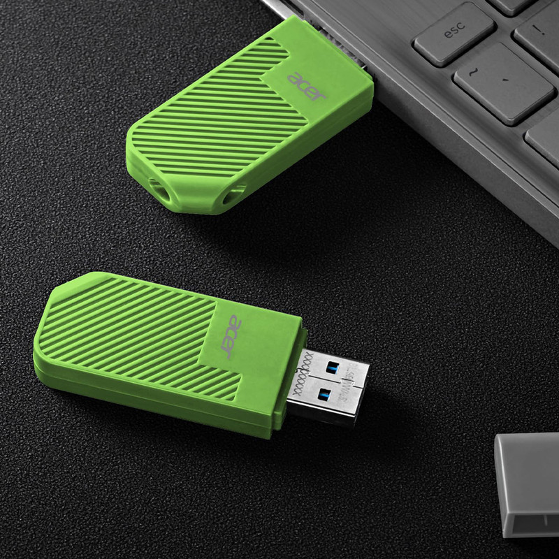فلش مموری 128 گیگابایت ایسر مدل UP300 با رابط USB نسخه 3.2 نسل 1 از نوع Type-A و بدنه سیلیکونی