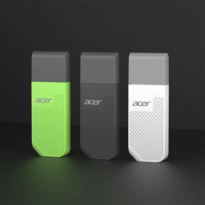فلش مموری 128 گیگابایت ایسر مدل UP300 با رابط USB نسخه 3.2 نسل 1 از نوع Type-A و بدنه سیلیکونی