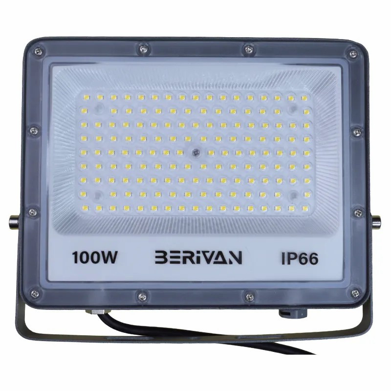 پروژکتور 100 وات پارس کیمیا مدل بریوان پاریس