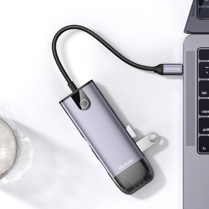 هاب 10 پورت USB-C مک دودو مدل MC742
