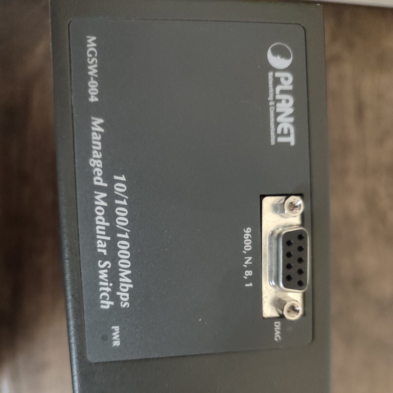 سوییچ 32 پورت مدیریتی پلنت مدل MGSW-004