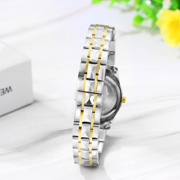 ساعت مچی عقربه ای زنانه بین باند مدل کوارتز کلاسیک بند استیل طرح تراش کد 1.6