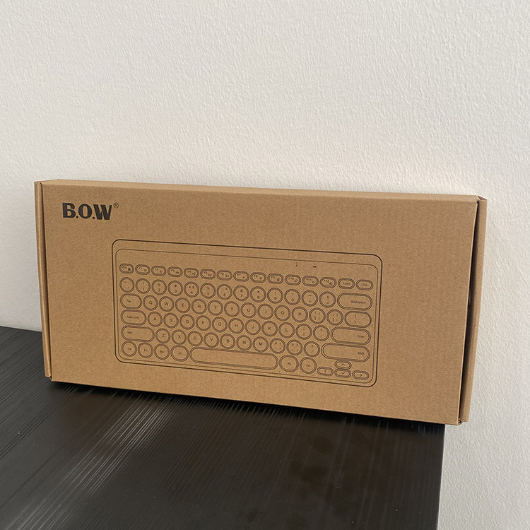 کیبورد بی سیم بی او دبلیو مدل K610